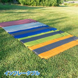キャンピングマット 3cm インフレータブル マットレス キャンピング  自動膨張 エアーマット エアベッド 車中泊 キャンプ マット 防災 連結 枕付き ad105