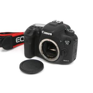 良品中古 EOS 7D Mark II ブラック 即日発送 一眼レフ Canon 良品中古 EOS 7D Mark II ブラック 即日発送 一眼レフ Canon