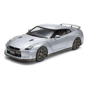 タミヤ 24300 1/24 NISSAN GT-R
