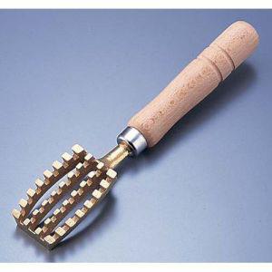 【メール便選択可】星三製作所 SG-302 業務用 テーパー形 うろこ取り