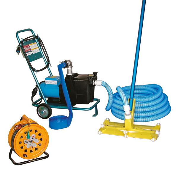 【送料無料】トーエイライト B6101 プールクリーナー５型 TOEILIGHT