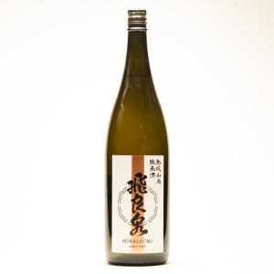 飛良泉本舗　熟成山廃純米酒 1.8L