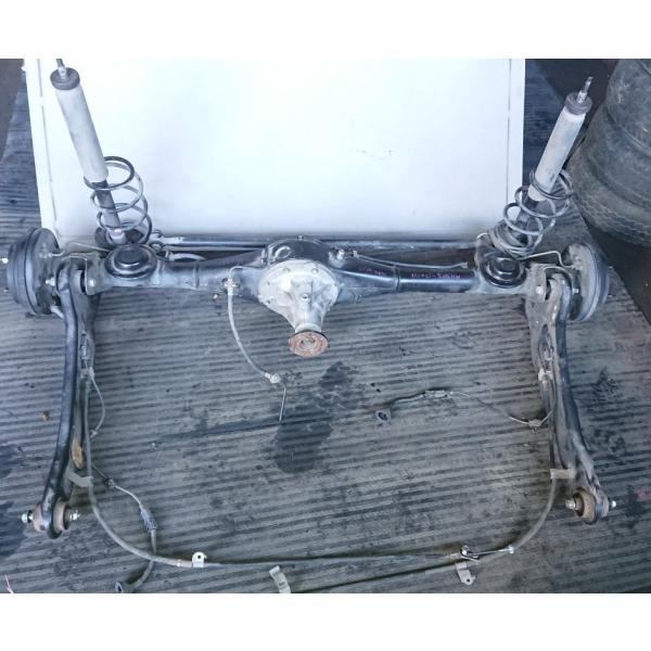 スズキ ワゴンR FA MH35S リアアクスルホーシング ショックアブソーバー 左右付 純正