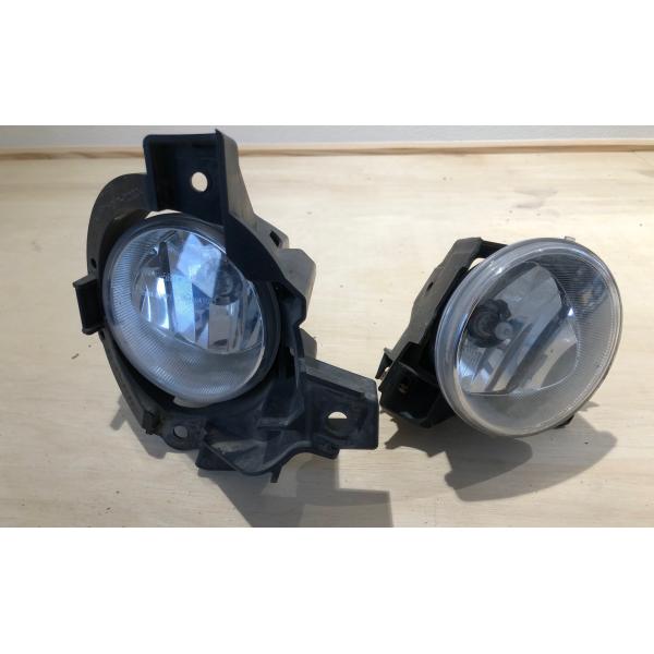 トヨタ プレミオ 1.5F NZT260 フォグランプ 左右 純正 Koito 12-580 521...