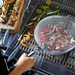 並行輸入品 バーベキュー グリル用メッシュフライパン 蓋付 ステンレス製 Mesh Pan Lid With Williams Sonoma Chef S