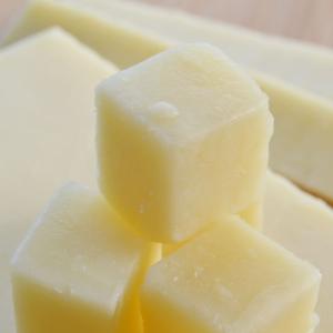 モントレージャックチーズ 約１８０g前後 アメリカ産  ナチュラルチーズ  クール便発送 Monterey Jack Cheese チーズ料理｜akt8