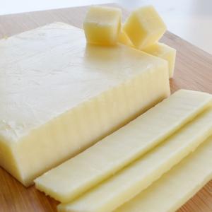 モントレージャックチーズ 約２ｋｇ前後 アメリカ産  ナチュラルチーズ  クール便発送 Monterey Jack Cheese チーズ料理｜akt8