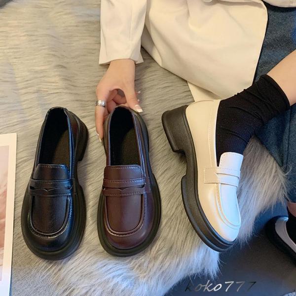 ローファー レディース 革靴 ウォーキング パンプス カジュアルシューズ 学生 太めヒール スクール...