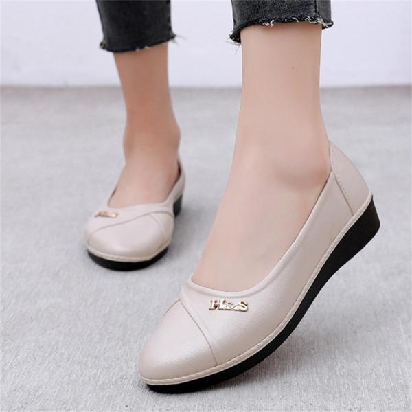 パンプス レディース レインシューズ ローファー ウォーキング 滑り止め フラットヒール 防水 ワー...