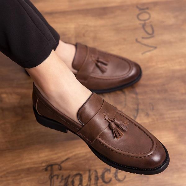 メンズ 革靴 ロファー ビジネス シューズ タッセル スリッポン ウォーキング 紳士靴 ブローグ 父...