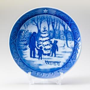 ROYAL COPENHAGEN（ロイヤルコペンハーゲン） イヤープレート 皿立て