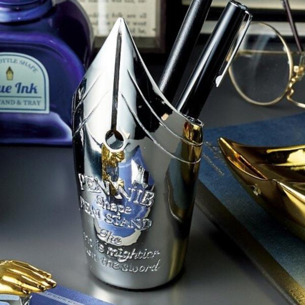 Motif. ペンニブ型ペンスタンド