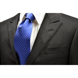 黒地に白の水玉5mm（ドット）柄シルクサテンネクタイ（シルバーぽい