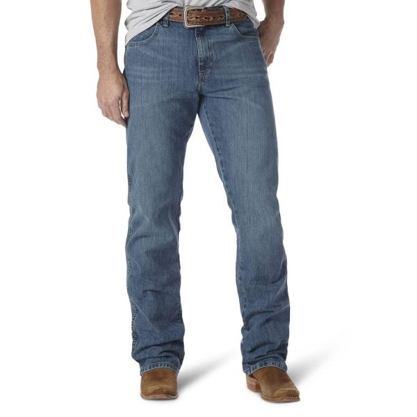 【並行輸入品】Wrangler メンズ レトロ スリムフィット ブーツカットジーンズ, 着用, 38...