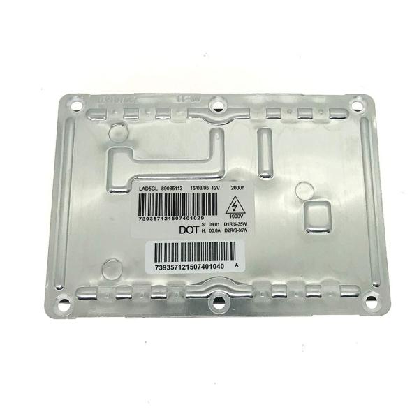 【並行輸入品】89035113 ヘッドライト バラストキャデラック CTS SRX ダッジチャージャ...