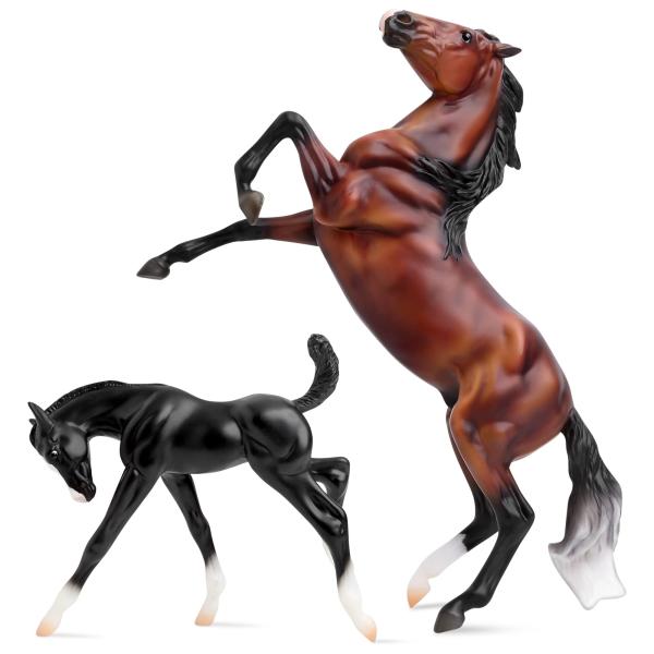 【並行輸入品】Breyer Horses Freedom Series Wild and Free ...