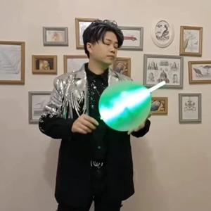 【並行輸入品】ZQION ライトセーバー スルーバルーン ステージマジック トリック ハイテクパワフルイリュージョン ギミック メンタリズム 小