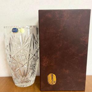 ボヘミアングラス 500PKカット 花瓶（フラワーベース） : コリーネ