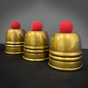 【並行輸入品】SUMAG Super Cups and Balls (Brass/Aged) Magic Tricks Chop Cup Ba