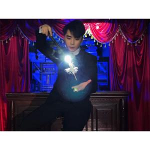 【並行輸入品】ZQION X Light Stage Magic Tricks Floating Light to Wand Magic Gi