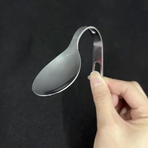 【並行輸入品】blue ther Self Bending Spoon Magic Tricks Bend A Spoon in Hand M