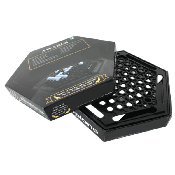 【並行輸入品】Tzxncbzxc Portable Chess Set Family Board G...