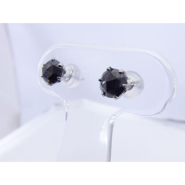 プラチナ　1.0ct天然ブラックダイヤモンドピアス　ローズカット