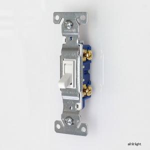 トグルスイッチ ＣＯＯＰＥＲ　アメリカンスイッチ 　片切スイッチ　１５Ａ　１２０Ｖ　ホワイト 白色 　1301W
