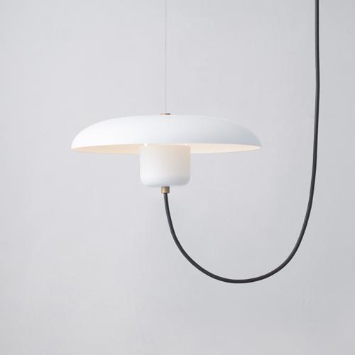 ＭＡＸＲＡＹ　ペンダントライト　Lid　φ300　ワイヤー吊り（天井ビス止め必要）　引掛けシーリング...