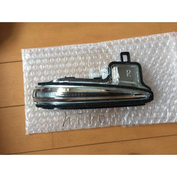 △ 新品 トヨタ 純正 ラブ４ RAV4 AXAA50 AXAA54 AXAH50 AXAL54 右...