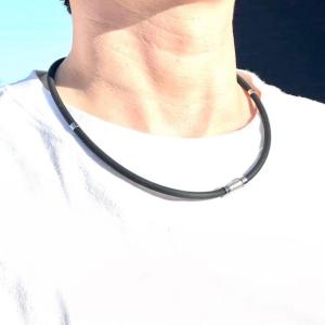 磁気ネックレス シリコン ブラック スポーツ 男女兼用 新品 静電気抑止 健康アクセサリー マグネット ゲルマニウム クリスマス プレゼント 贈り物