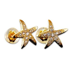 ハワイアンジュエリー ピアス 18金 スター フィッシュK18 k18ゴールド ダイヤモンド0.16ct｜alohamana