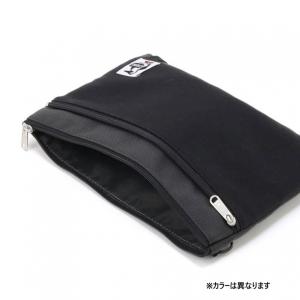 チャムス Two Necked Shoulde...の詳細画像1