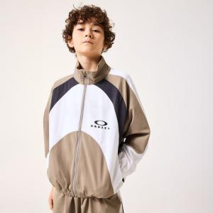 FRED PERRY（フレッドペリー） ポルトガル製 カモフラ柄 トラック