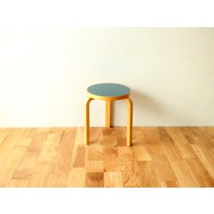 Artek Stool60 Blue Linoleum 65-E70s / Alvar aalto｜also