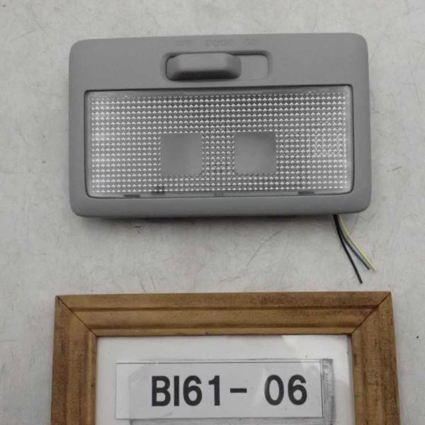 平成30年 ワゴンR ハイブリッド HV MH55S 純正 フロント ルームランプ ライト 中古 即...