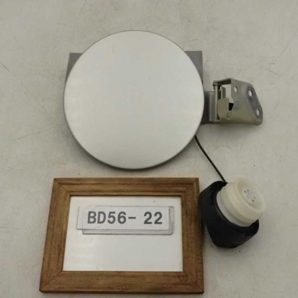 平成29年 ワゴンR ハイブリッド MH55S 純正 フューエルリッド 給油口フタ 蓋 キャップ付 ...