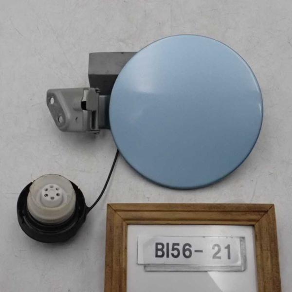 平成29年 ワゴンR ハイブリッド HV MH55S 前期 純正 フューエルリッド 給油口フタ 蓋 ...