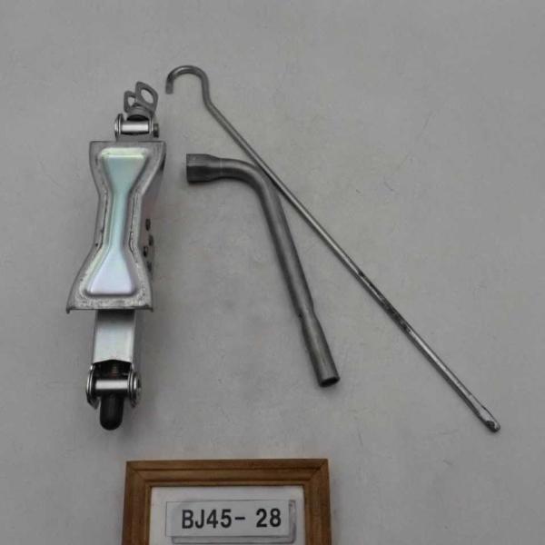 平成28年 NV100クリッパー DR17V 純正 ジャッキ 車載工具 セット 中古 即決