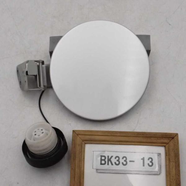 平成29年 ワゴンR ハイブリッド HV MH55S 前期 純正 フューエルリッド 給油口フタ 蓋 ...