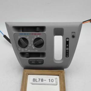 ミラ（ダイハツ） ミライース DBA-LA300S エアコンスイッチパネル R59
