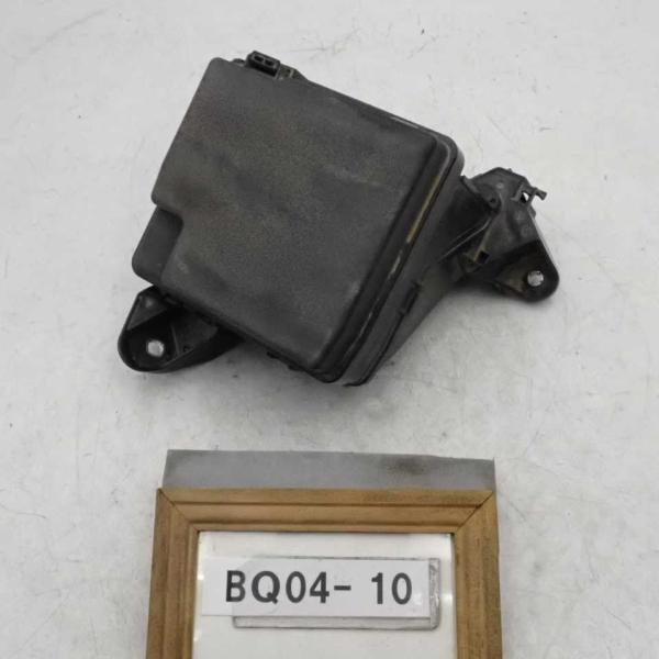 令和4年 ハイゼットカーゴ デラックス 4WD S710V 純正 エンジンルームヒューズボックス B...