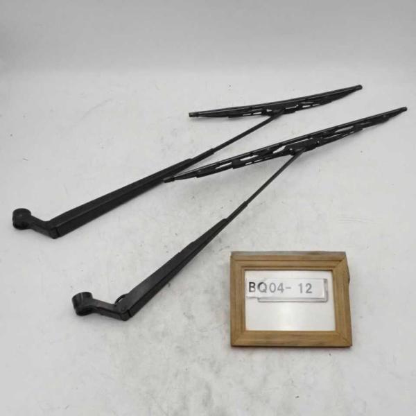 令和4年 ハイゼットカーゴ デラックス 4WD S710V 純正 フロントワイパーアーム 左右セット...