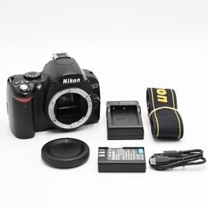 Nikon デジタル一眼レフカメラ D40 ブラック ボディ D40B デジタル一眼レフカメラ｜altemoco