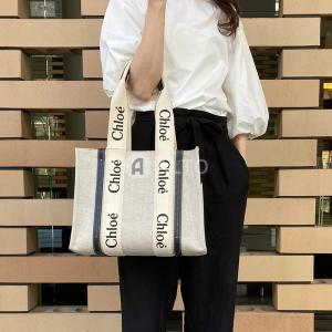 【6/1追加入荷】CHLOE クロエ WOODY ウッディ ミディアム トートバッグ ホワイト・ブルー CHC21US383E66 91J