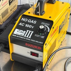 美品! スズキッド ノンガス直流 半自動溶接機...の詳細画像1