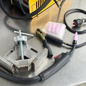 美品! スズキッド ノンガス直流 半自動溶接機...の詳細画像3