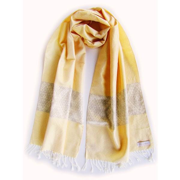 【送料無料】Chance OSHIMATSUMUGI ストール（パールイエロー）奄美の里 大島紬 お...