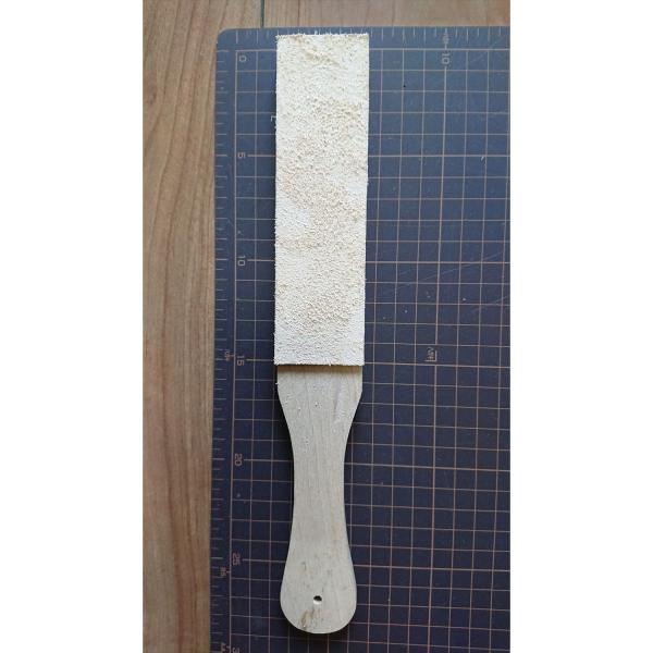 n0003 革砥 均一接着、革厚め3mm 革面150mm×40mm