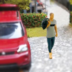 ラゲッジマングレー ミニチュア人形 Sスケール 1/64 人物フィギュアセット レイアウトジオラマ